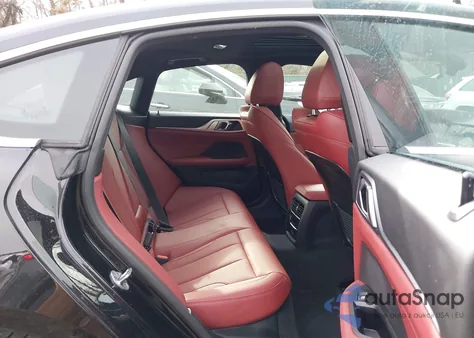 2023 BMW 430I Gran Coupe xDrive z USA, uszkodzony, nr VIN WBA73AV03PFP38786